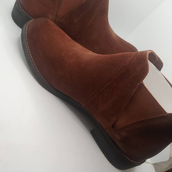 low heel clarks womens ankle boots
